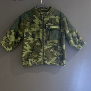 GAP Green Camouflage Fleece Jacket size 12-18 months